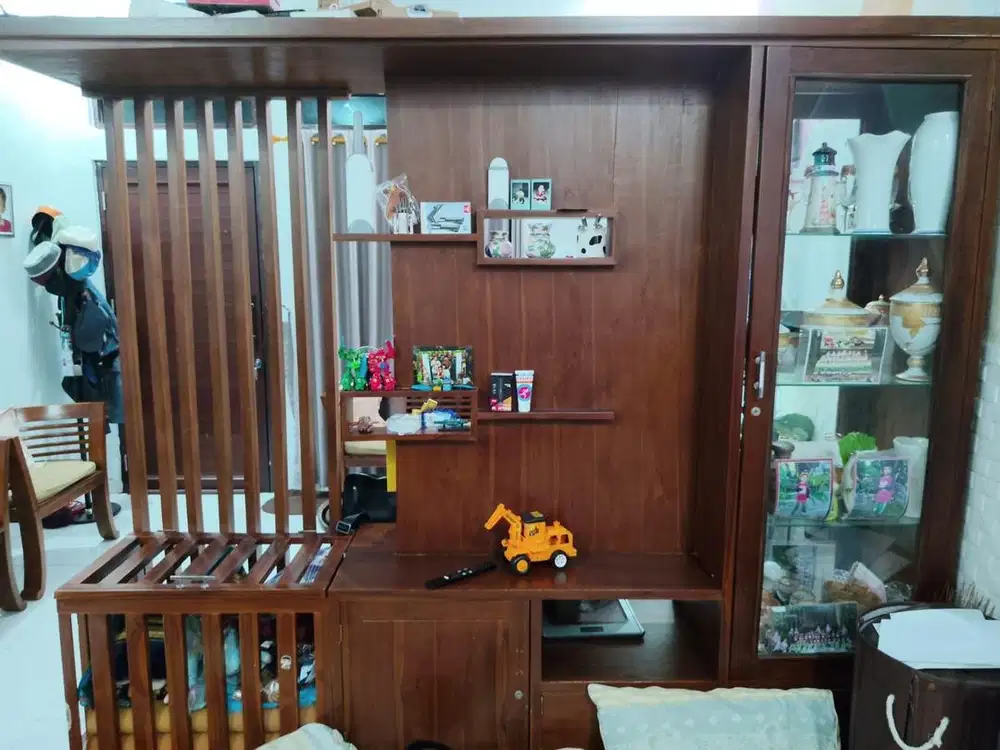 Lemari Partisi 2 Muka Kayu Jati