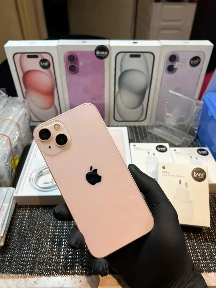 Iphone 13 basic 128 pink