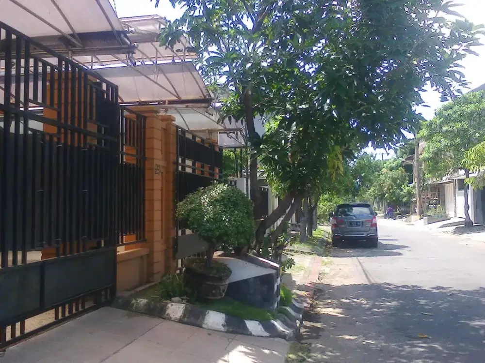 DISEWAKAN RUMAH DELTASARI