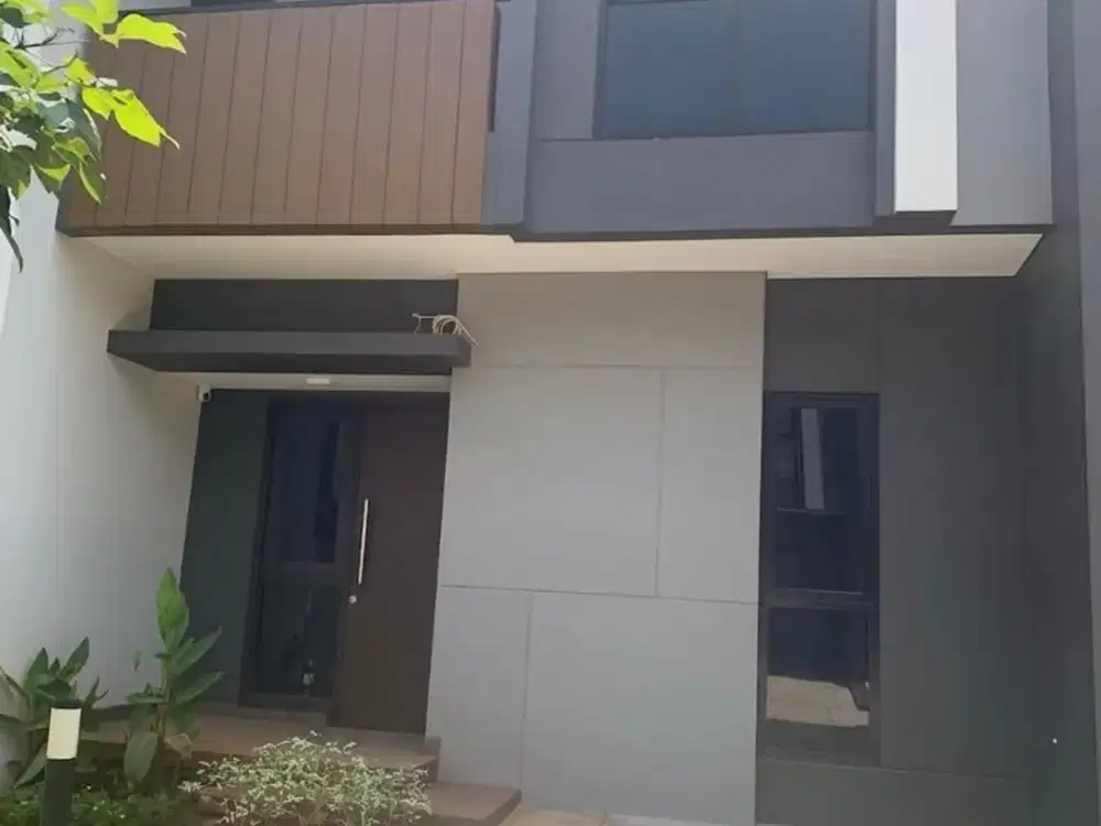 DISEWAKAN Rumah 2 Lantai di Cluster Regia Summarecon Crown Gading - Bekasi