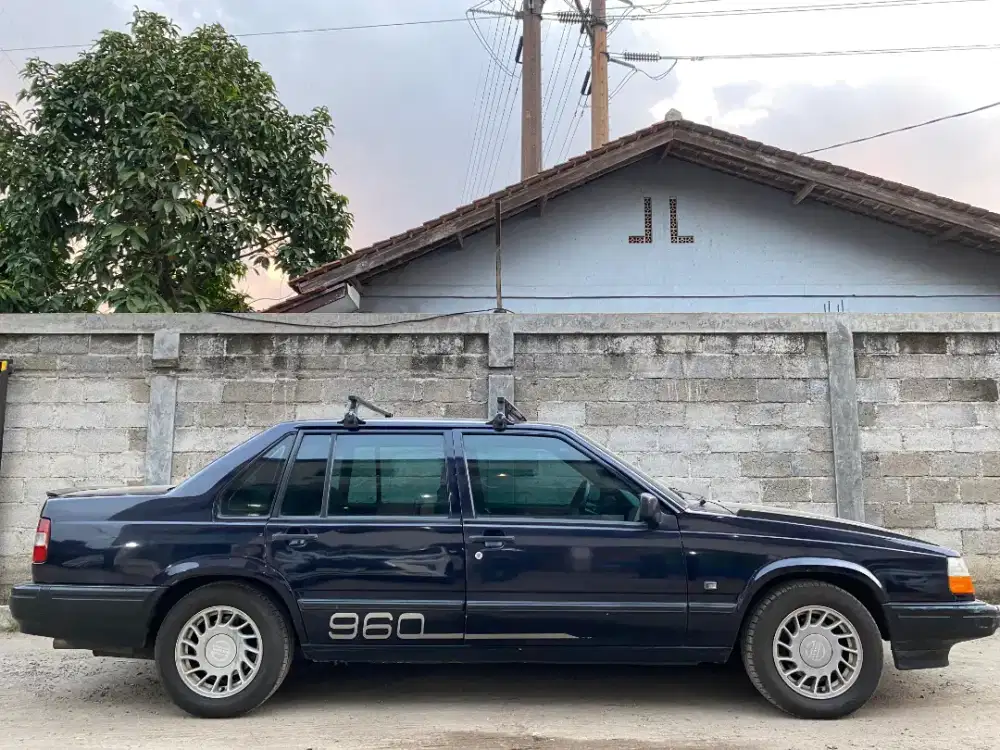 VOLVO 960 GL AT 2.3