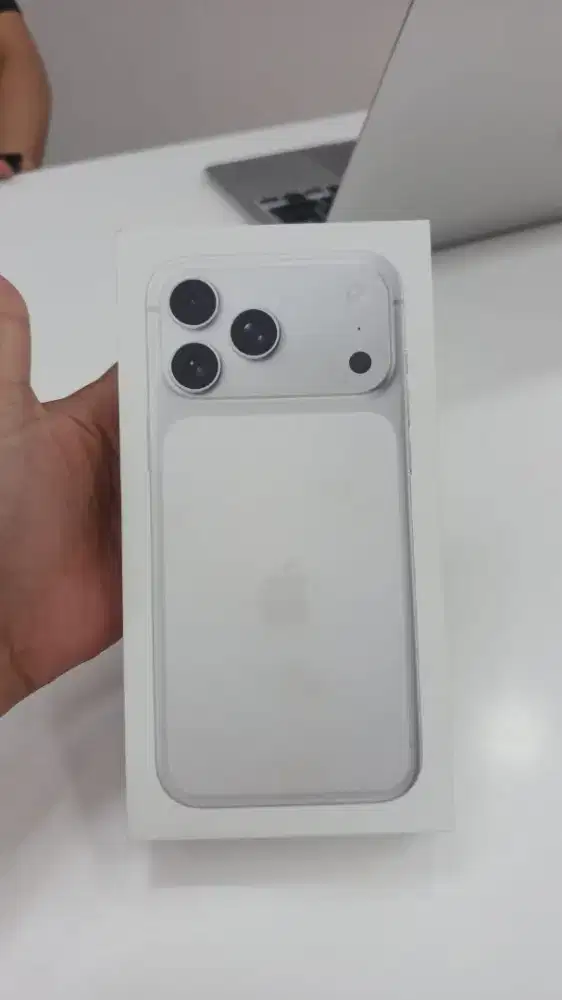 iPhone 17 Promax 256Gb