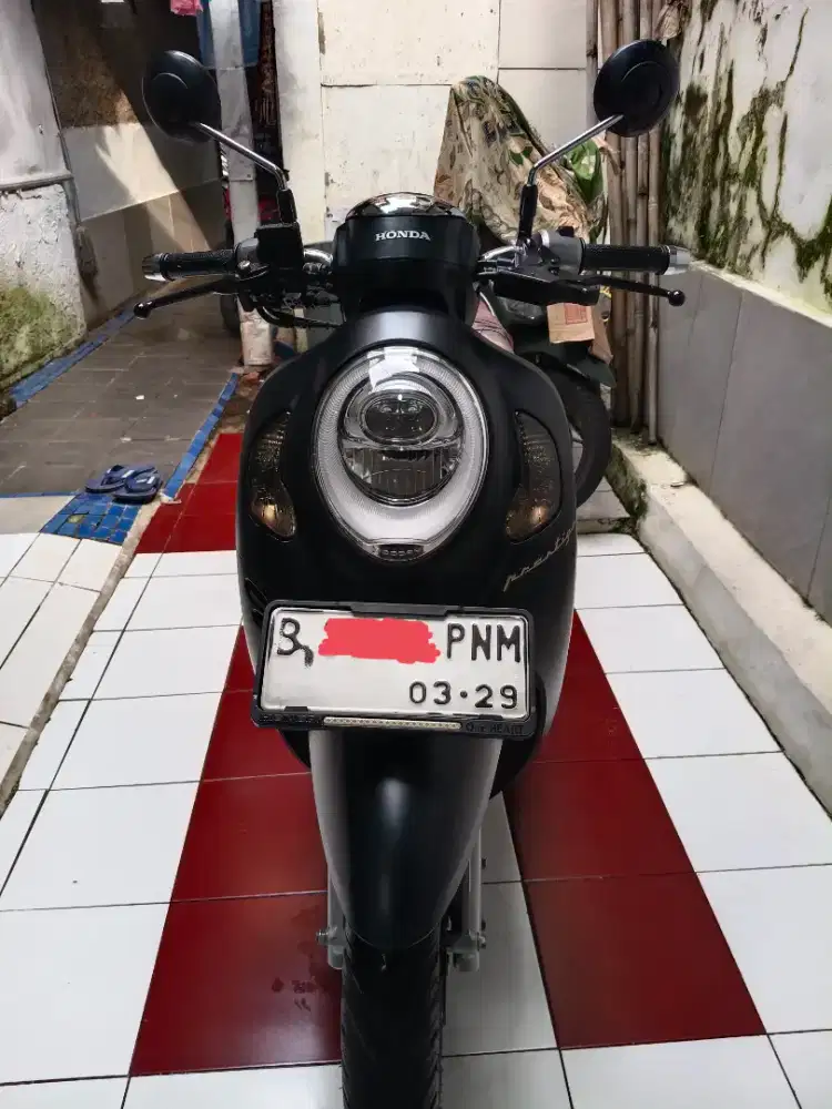 HONDA SCOOPY PRESTIGE 2024 HITAM DOFF