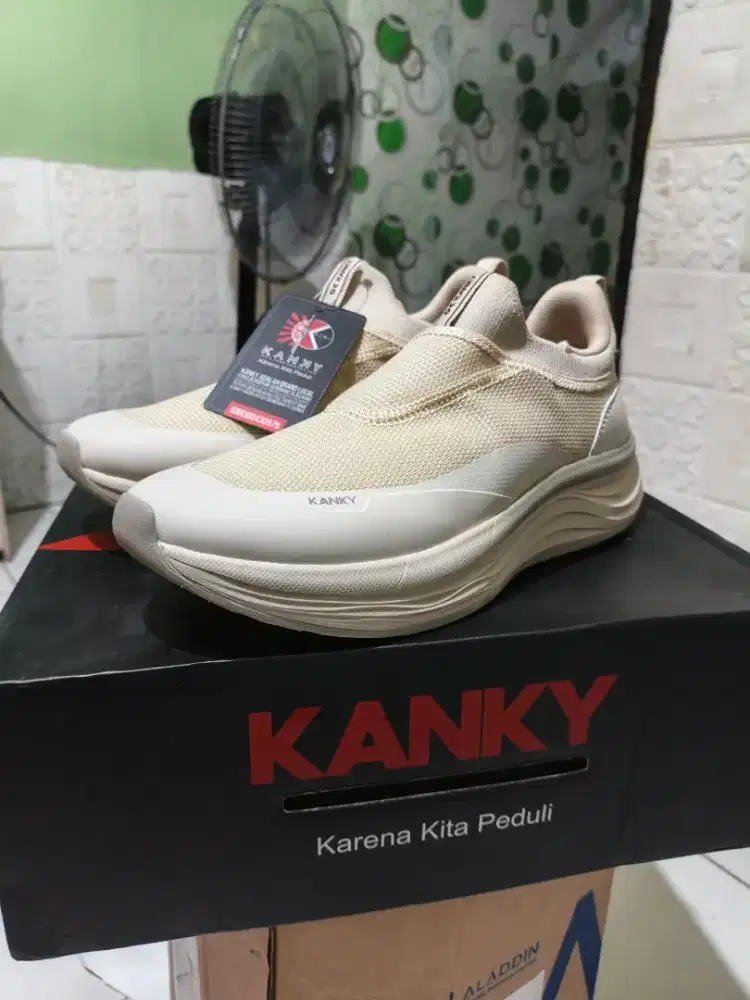 Sepatu Kanky kimi