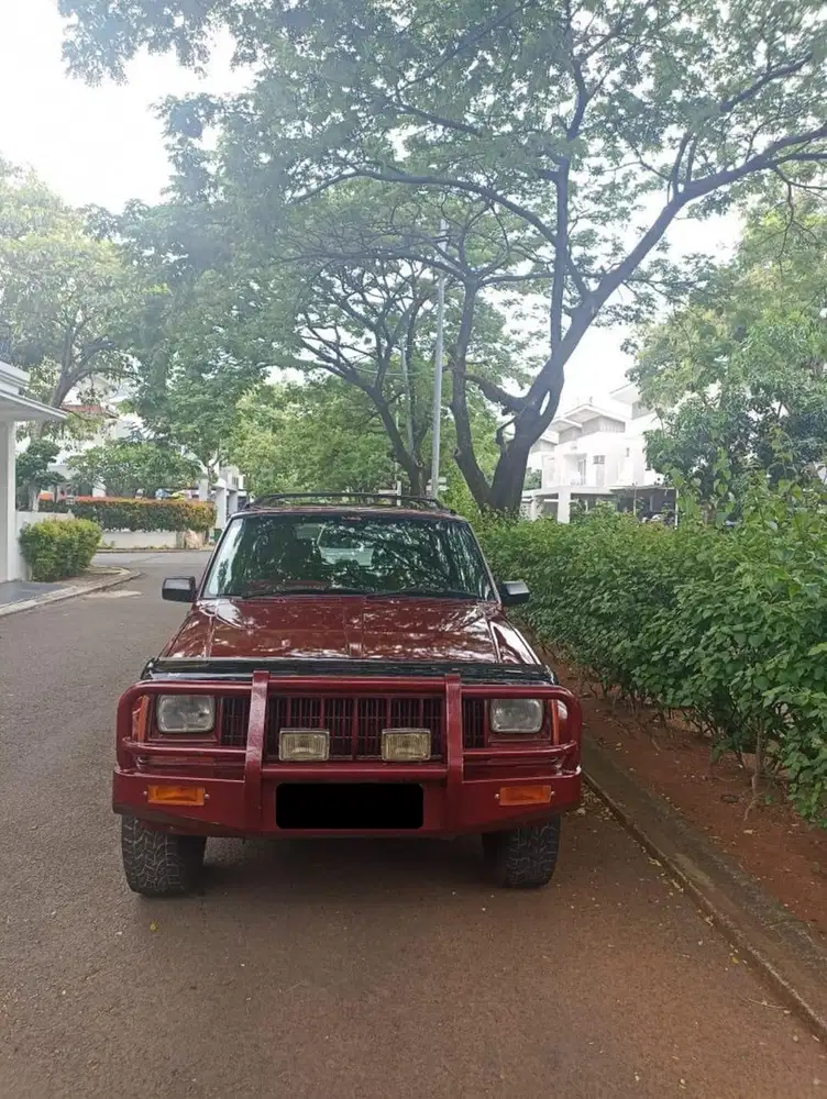 Jeep Cherokee 1996 Bensin