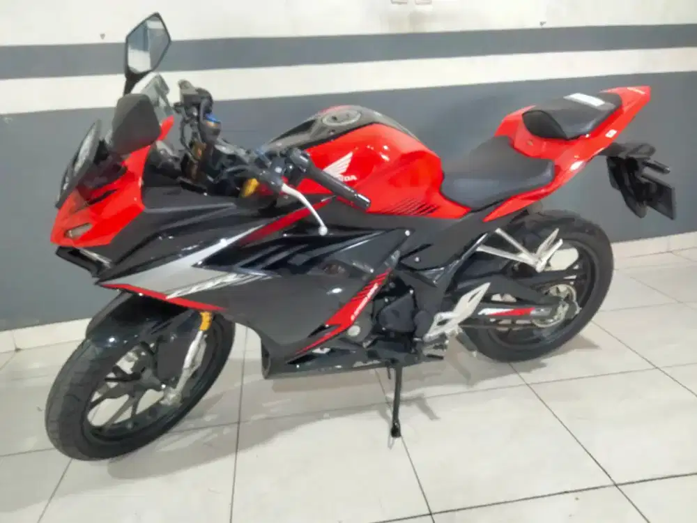 Honda CBR 150R 2021 km 2 ribu