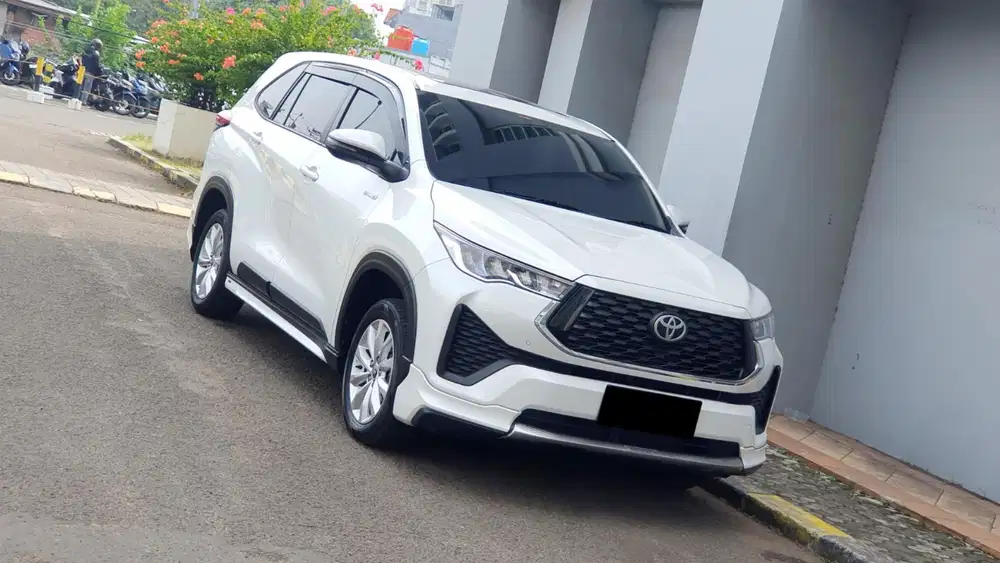 [ LOW KM ] Toyota Kijang Innova Zenix V Hybrid 2.0 Modelista 2025/2026