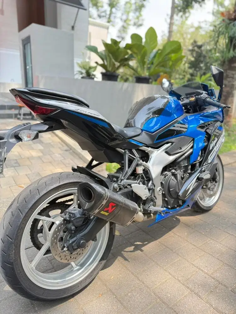 Zx25r abs qs Akrapovic full system