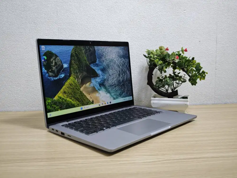 Dell Latitude 5320 2 In 1 Layar Rotate 360° Core I7-1185G7 GEN 11 RAM