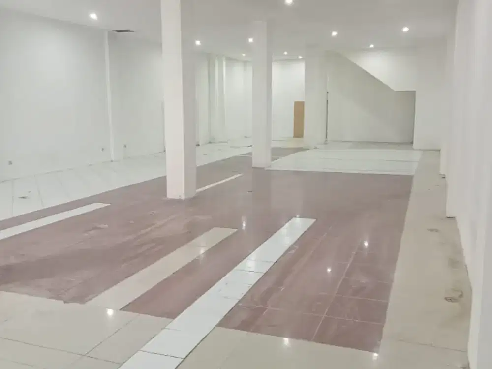 Murah!!! Dijual Ruko Gandeng Tebet Raya