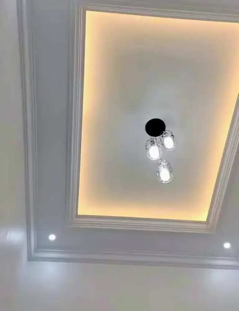 Pemasangan plafon gypsum/PVC dan walmolding