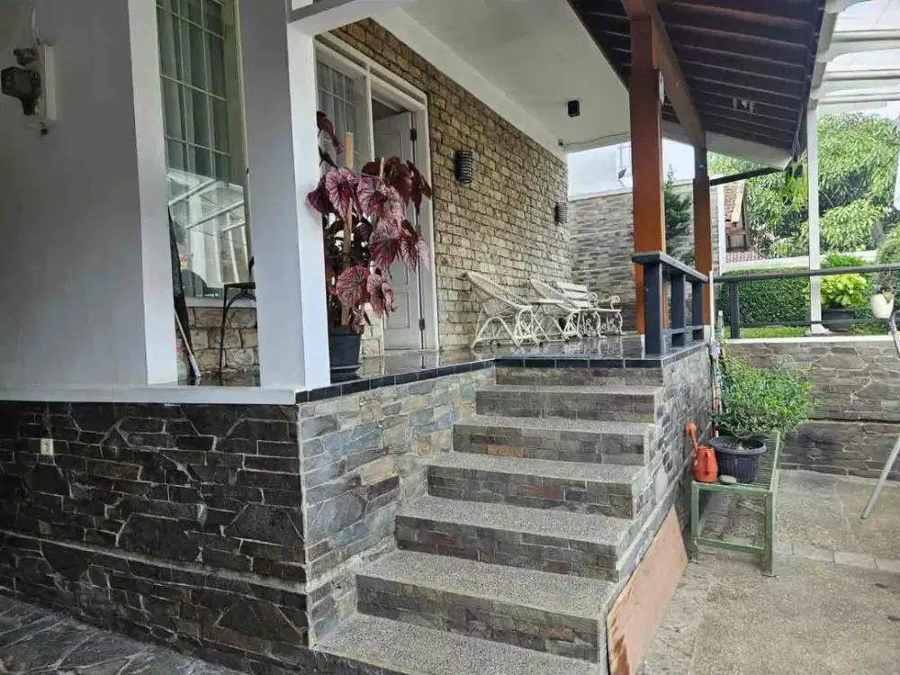 Dijual Rumah Bagus di Awiligar Bandung