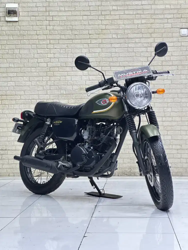 TERMURAH‼️Kawasaki W175 SE 2018 Green Army Mustika Motoshop