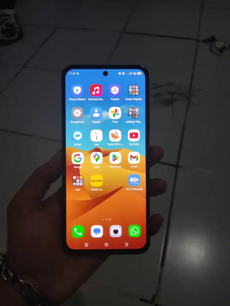 Tekno spark 30 pro hitam ram 8/128 gb