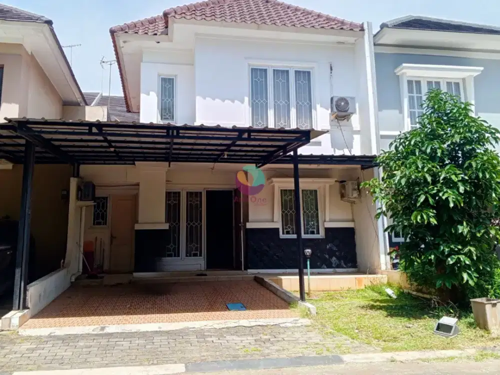 Disewa Rumah Nyaman Dengan Carport Luas Di Kota Wisata Cibubur