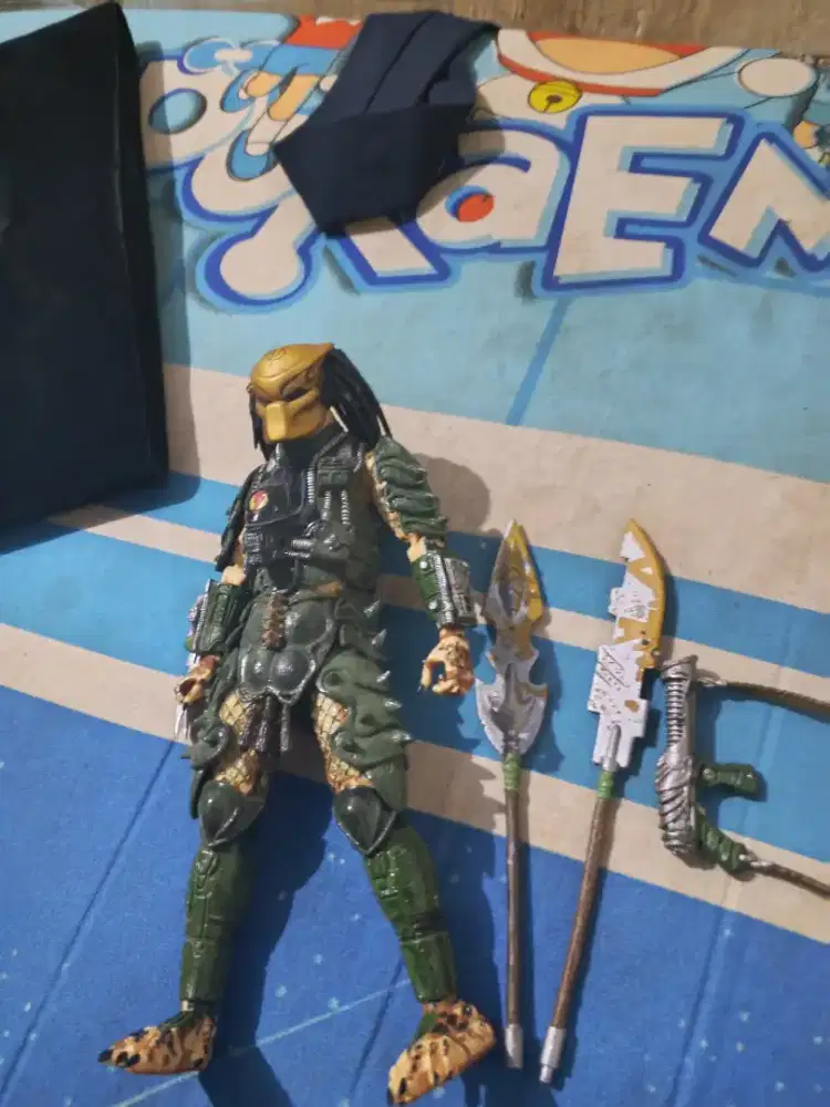 Jual: NECA Predator 100%