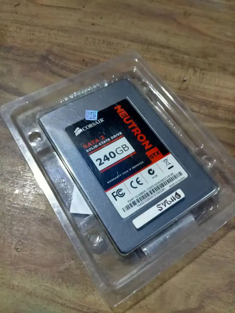 SSD  noutron sata 3