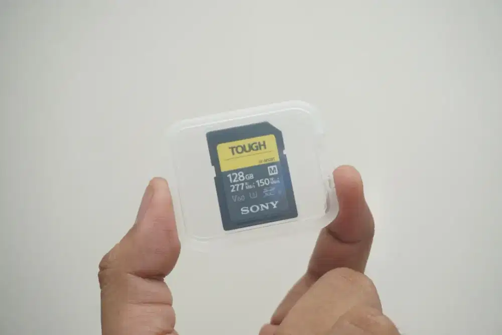 SONY TOUGH 128GB UHS II V60 U3 128 GB SD CARD MEMORY SF-M