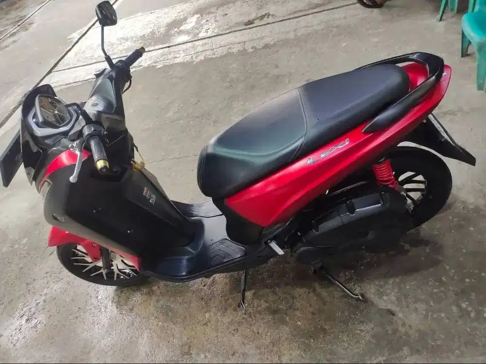 Yamaha Lexi 2018 - Merah