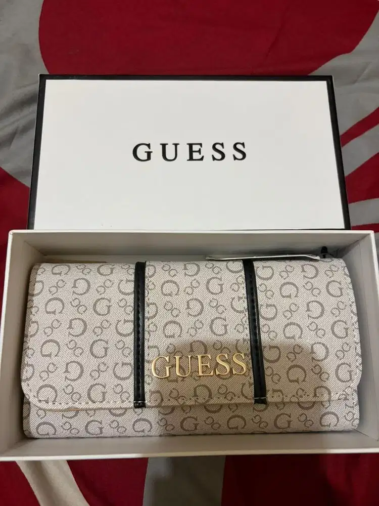 dompet  wanita Guess FIDDLEWOOD SLG SLIM CLUTCH