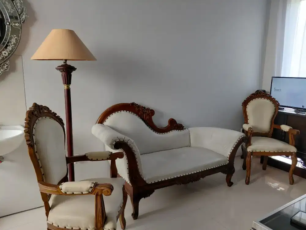 Jual kursi jati klassik