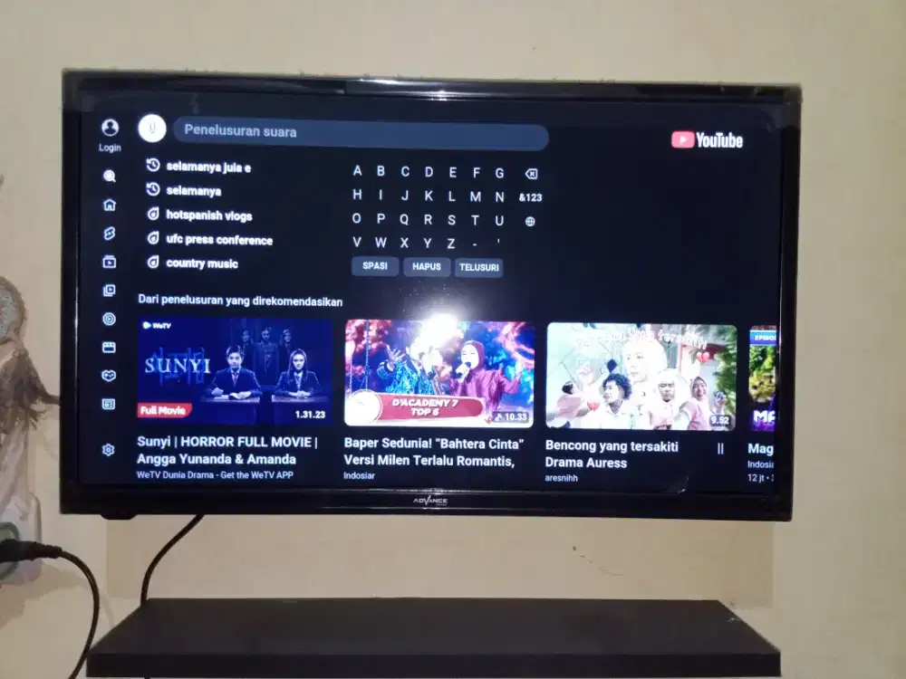 TV ANDROID ADVAN LIKE NEW