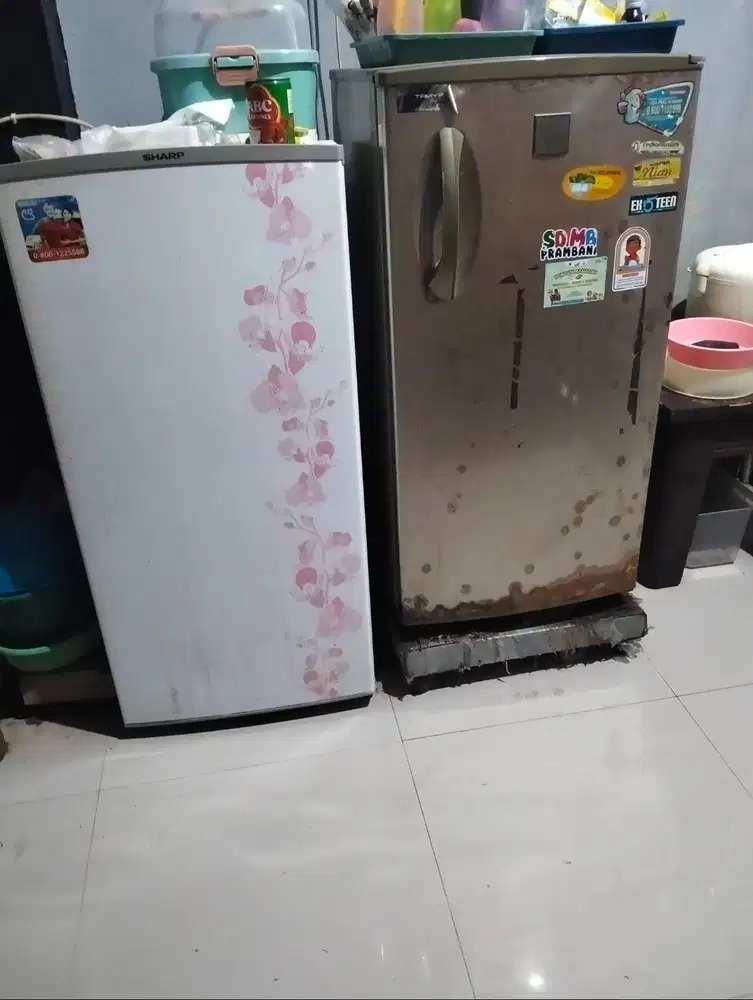Kulkas bekas siap pakai