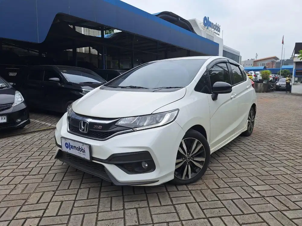 TDP 1 JUTA Honda Jazz 1.5 RS Bensin-AT 2018 Putih CWZFB
