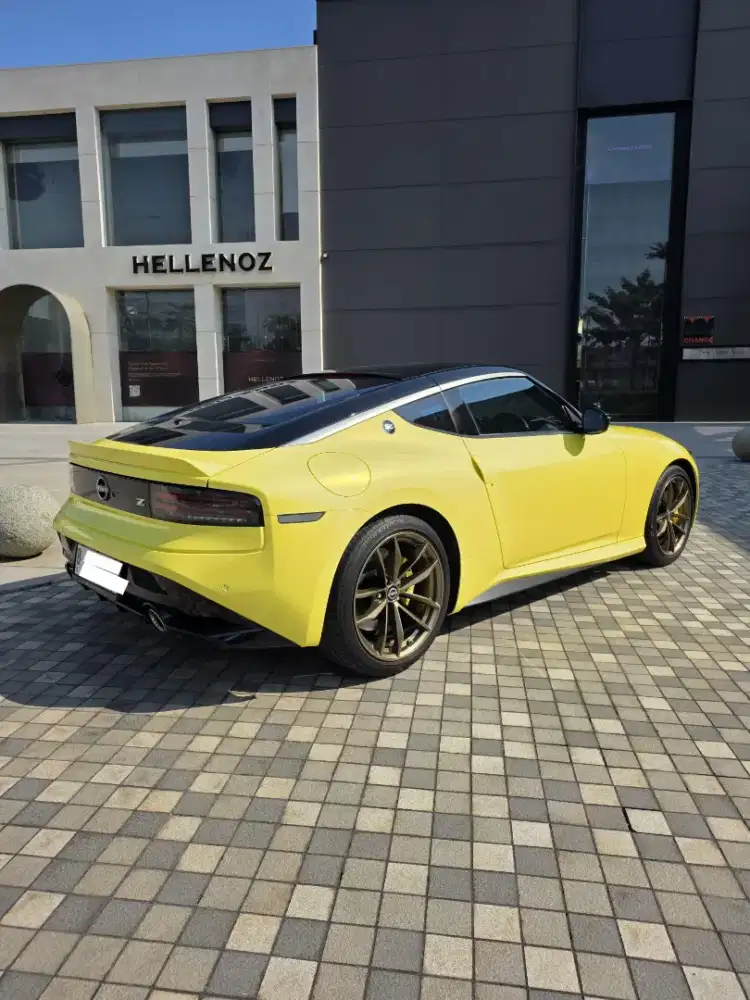 Nissan Fairlady 400z 2023