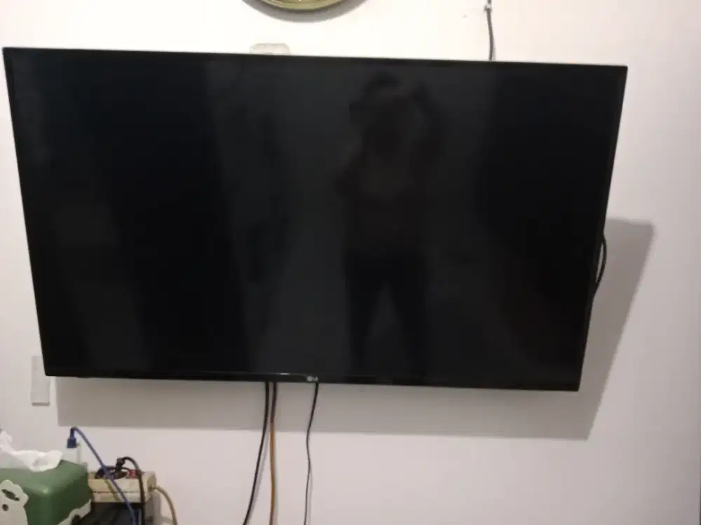 TV LG digital 43 inchi