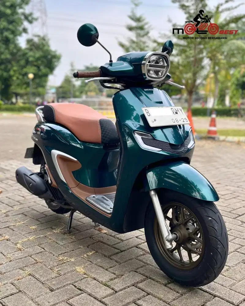 Honda Stylo ABS 2024, Tgn Pertama