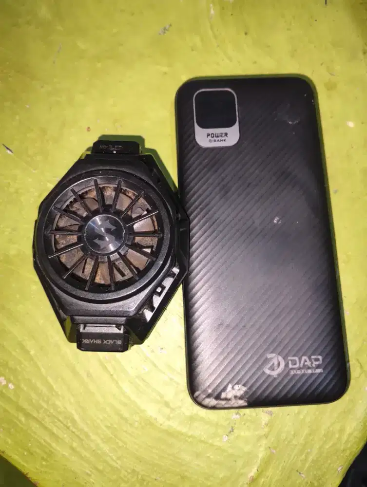 Coller blackshark ori & powerbank