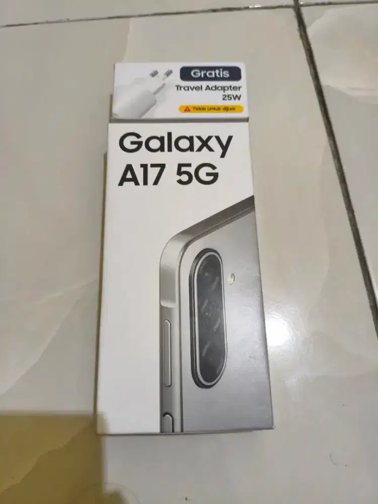 Jual / TT Samsung A17 5G 8/256 baru