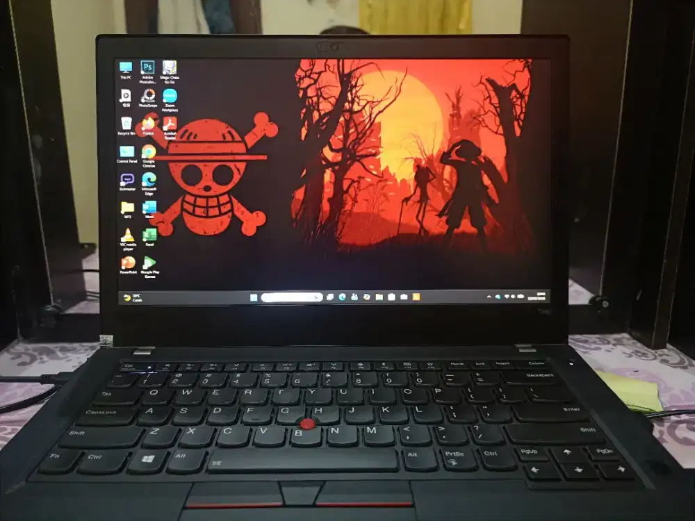 Thinkpad T480 8/256gb Layar sentuh