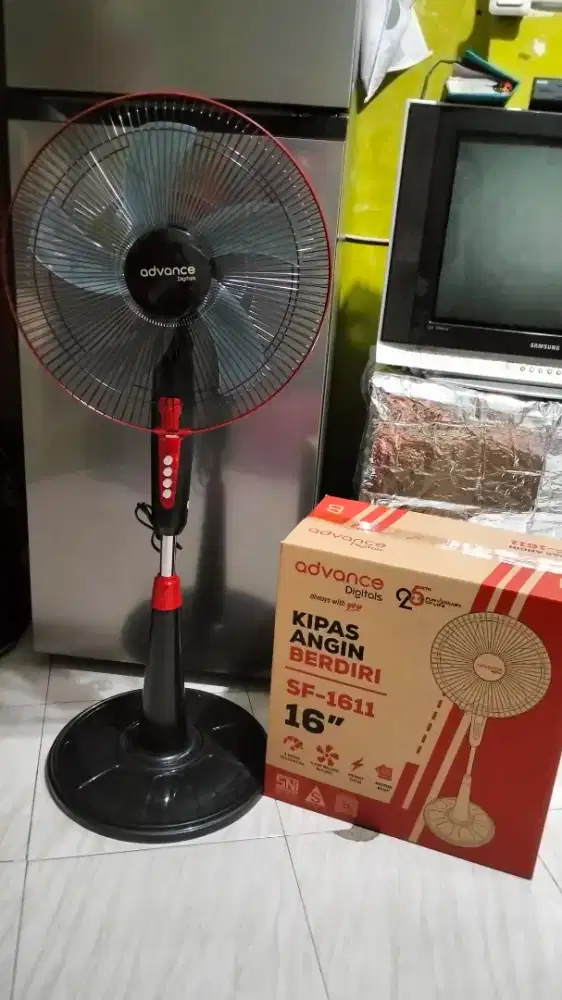 Kipas angin berdiri advance sf 1611