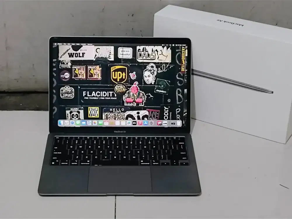 MacBook air m1 2020 ram 8 gb ssd 256 gb fulset