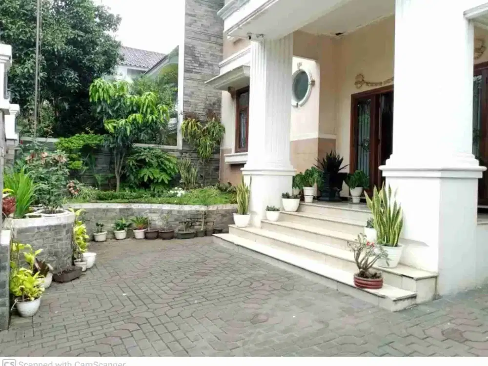 RUMAH LUX FULL FURNISH DI BATU NUNGGAL BUAH BATU SOEKARNO HATTA dekat RS Mayapada