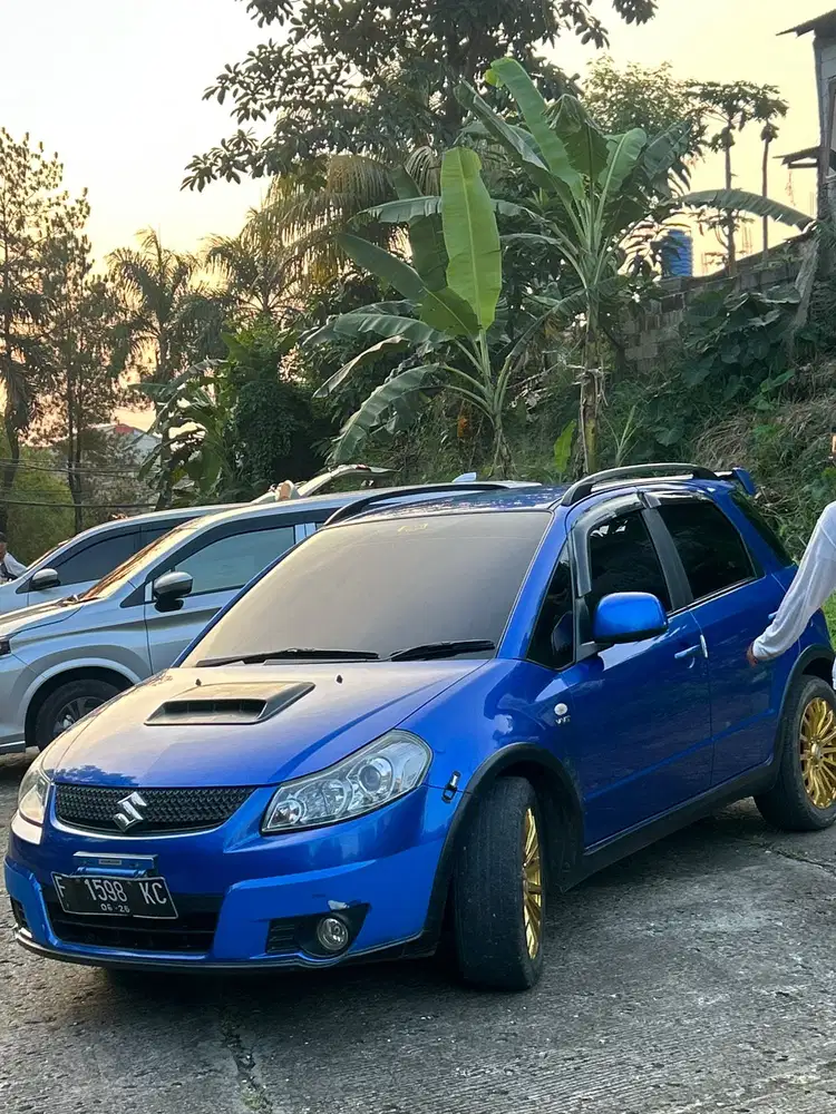 Suzuki SX4 2012 Bensin