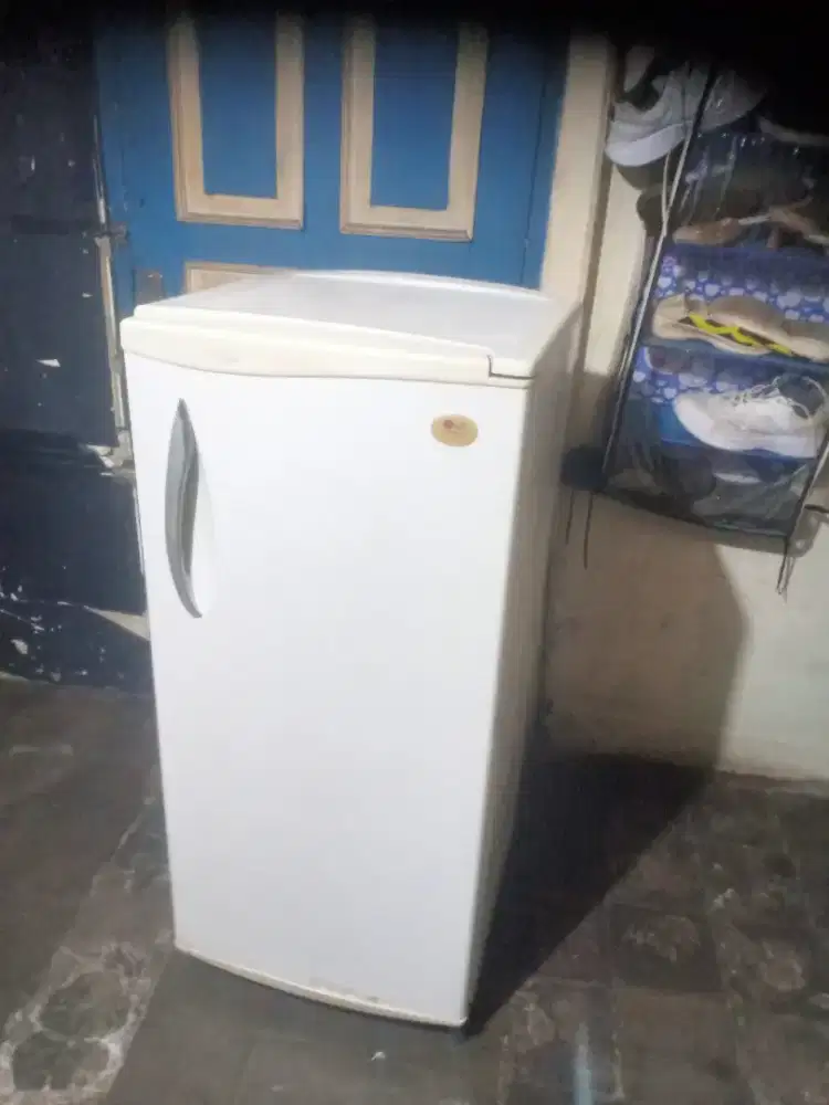 Jual kulkas LG 1 pintu mesin orsinilan dingin beku normal bisa diantar