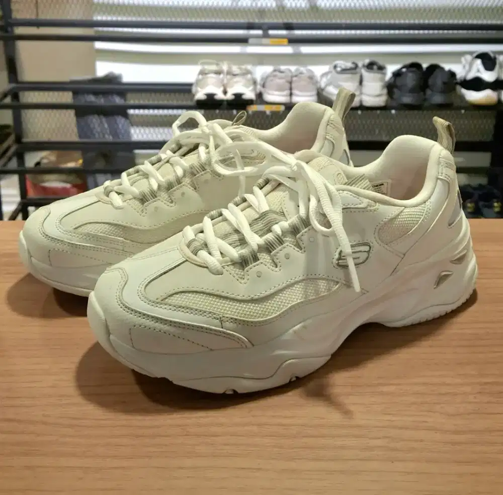 Sepatu skechers d'lites 4.0 women