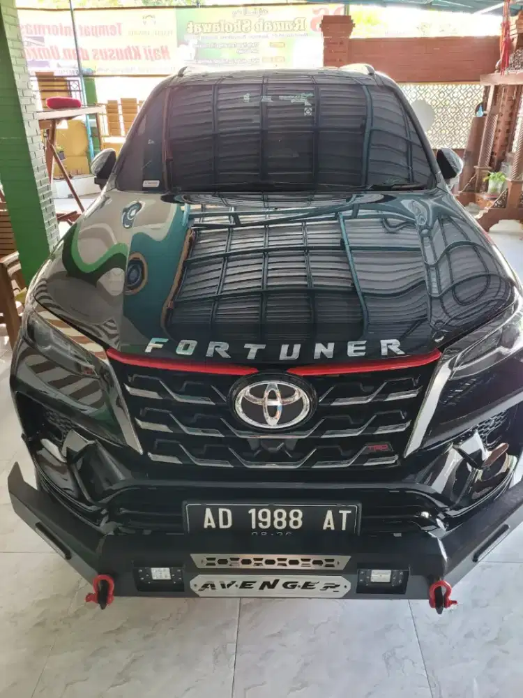 Fortuner TRD 2021 matic Hitam