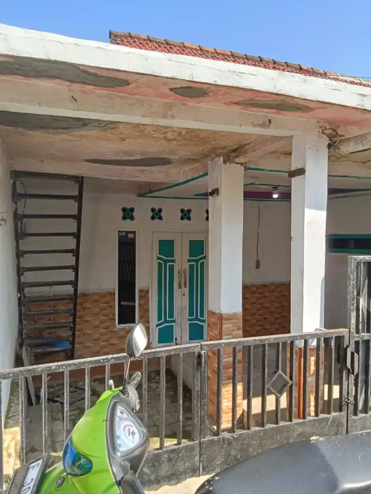 Rumah murah meriah pinggir jalan