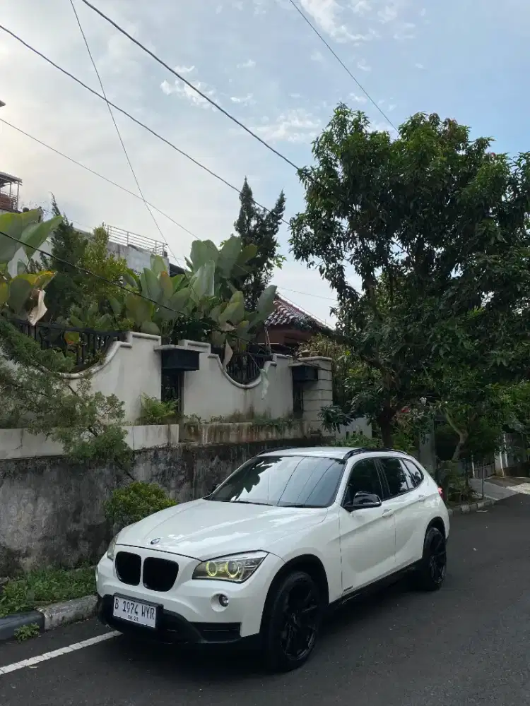 BMW X1 2.0 Sdrive18i xLine 2014 AT