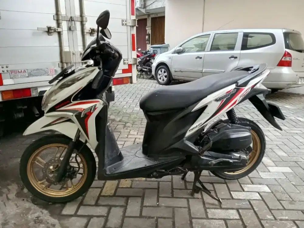 DIJUAL CEPAT! VARIO KZR 125