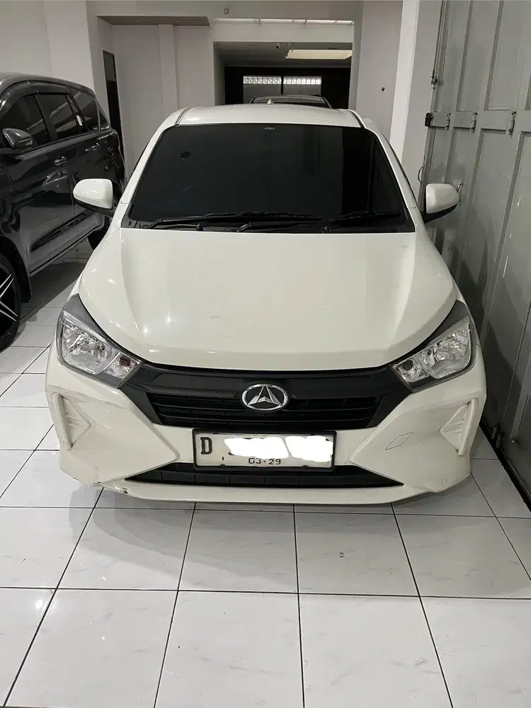 DAIHATSU AYLA X 1.0 2024 AUTOMATIC AT CVT 2025/2023 r