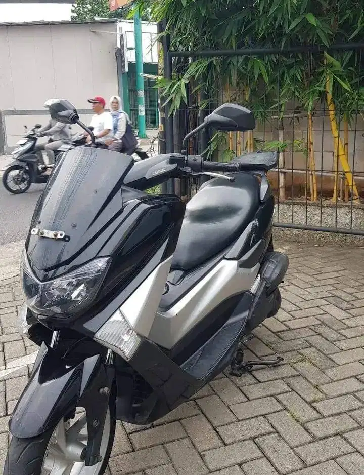 DIJUAL CEPAT YAMAHA N-MAX 2015