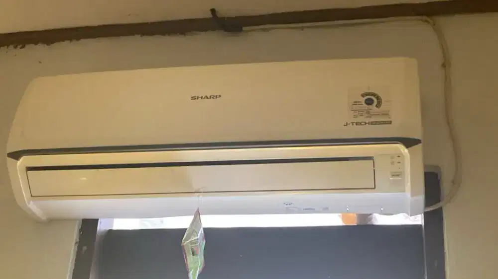 Dijual Cepat AC Sharp Inverter X6ZY 1/2 PK (5 Stars)