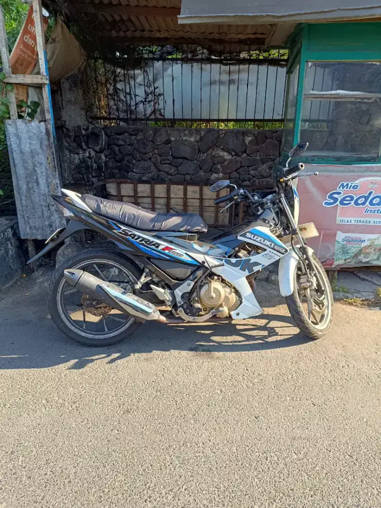 Suzuki Satria FU