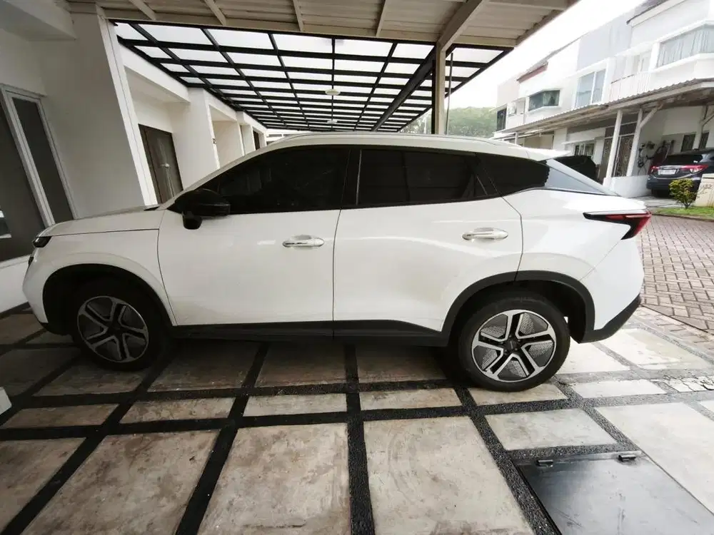 Mobil listrik EV Chery omoda E5 tahun 2024