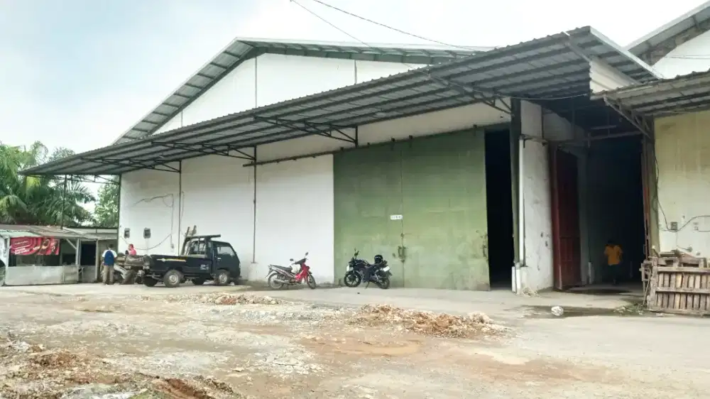 Disewakan gudang TAA + kantor
